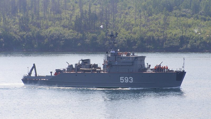 Базовый тральщик "БТ-325"
